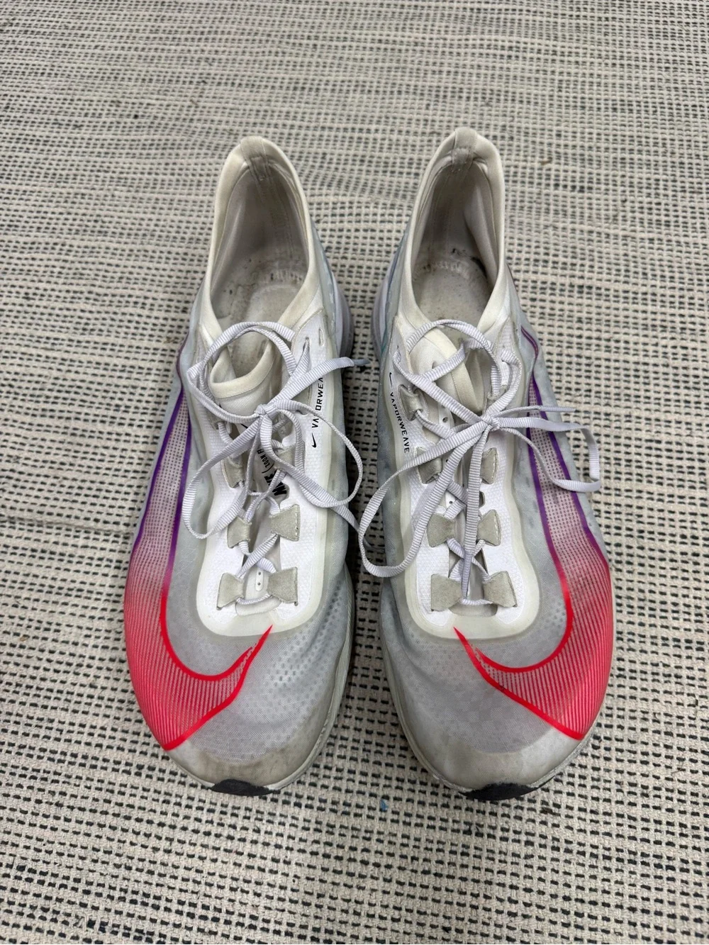 NIKE Men's Zoom Fly 3 White Multi Running Shoes A